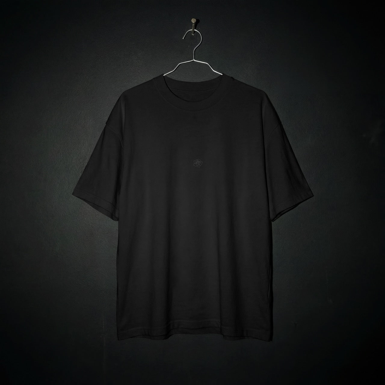 The Tennyson "Not To Yield" Heavyweight Tee - Stealth Black