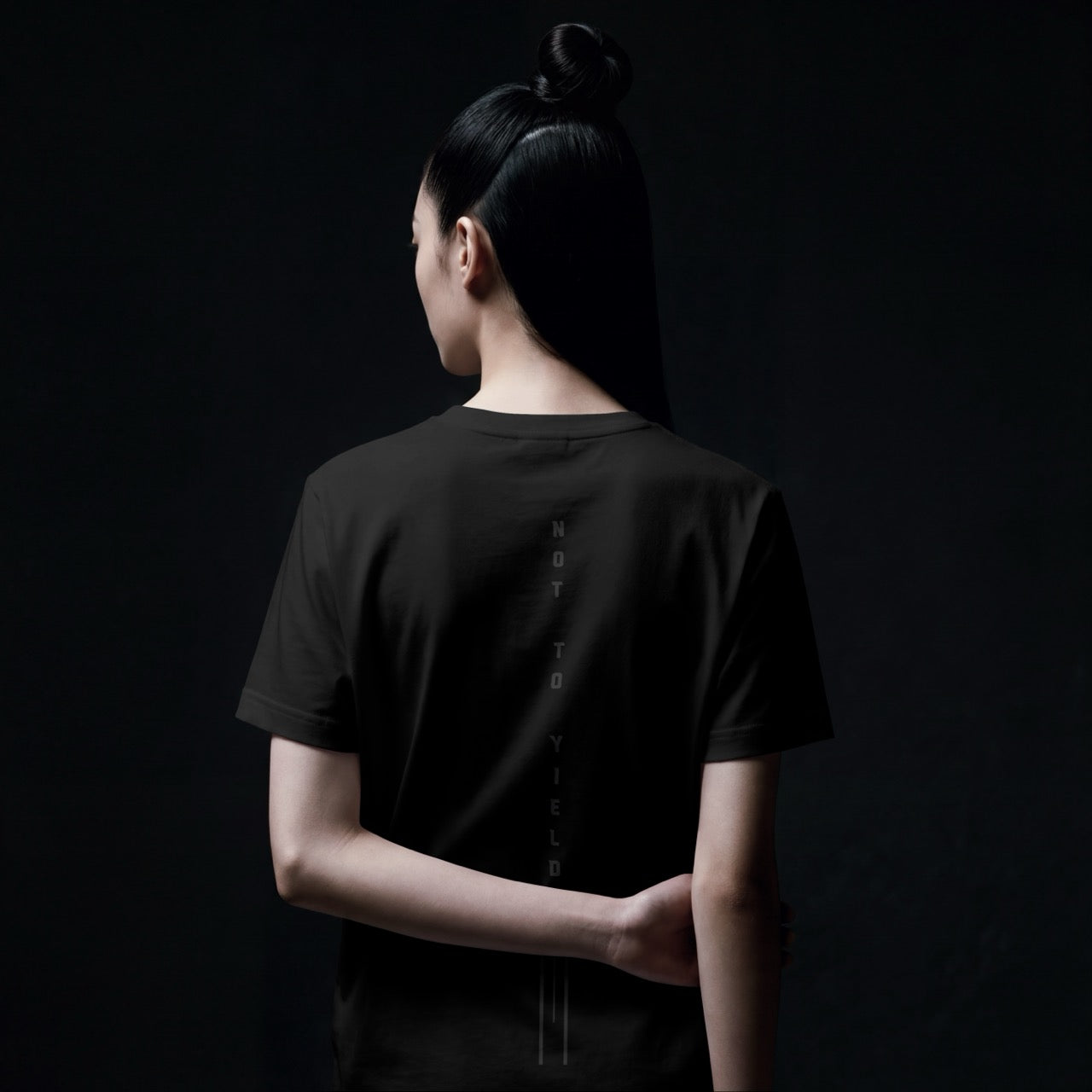 The Tennyson "Not To Yield" Heavyweight Tee - Stealth Black